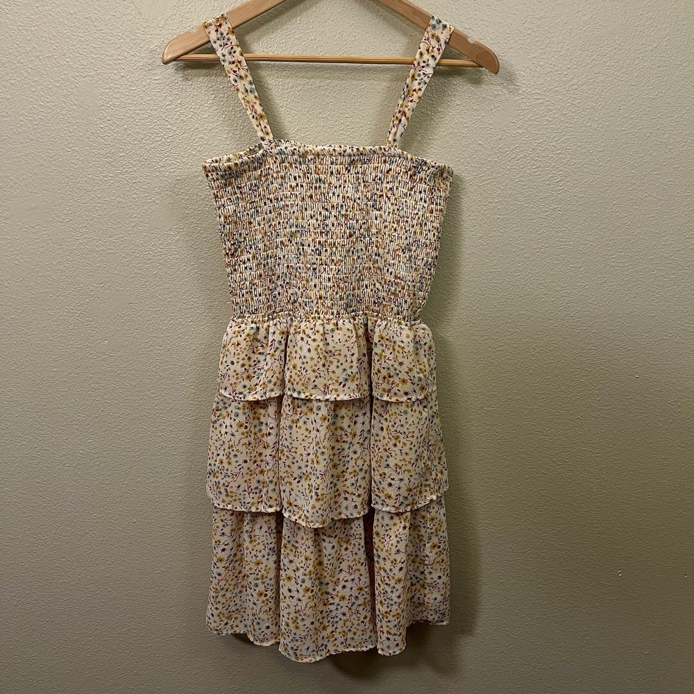 Mimi‎ Chica Dainty Floral Dress Smocked Tiered Romantic Cottagecore Fairy Size L